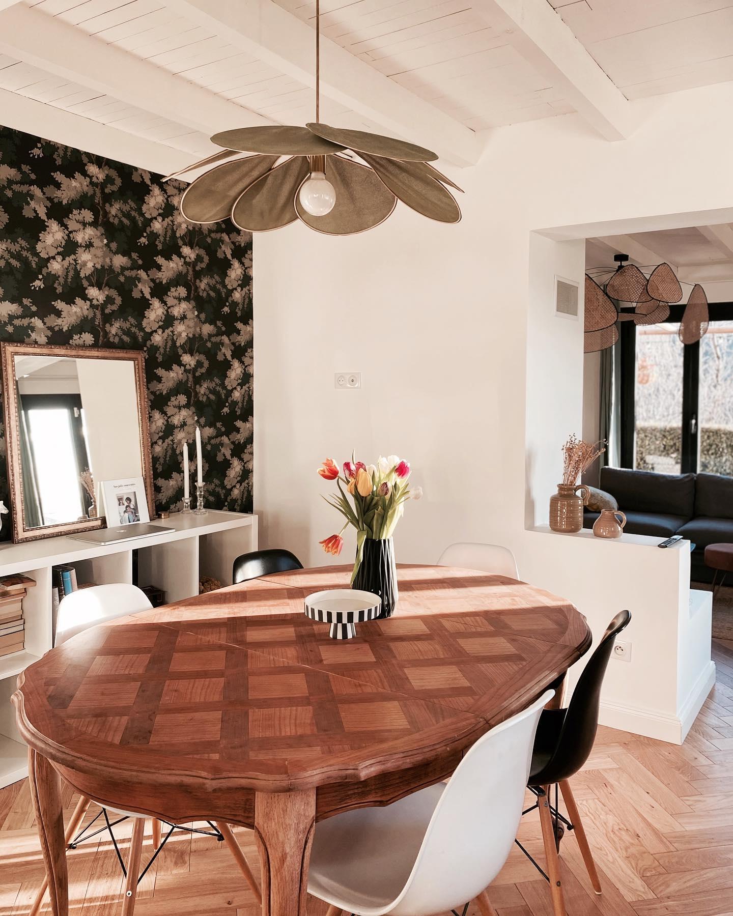 Dax Fabric Nature-inspired Pendant Lamp