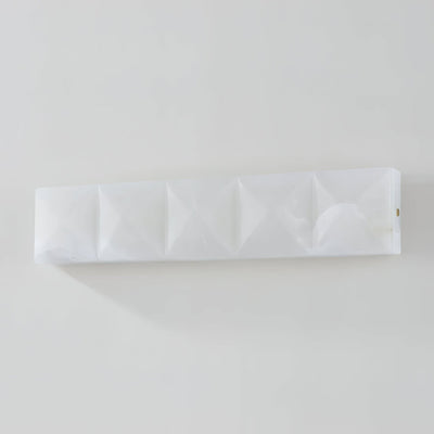Nivanine Modern Alabaster Wall Light