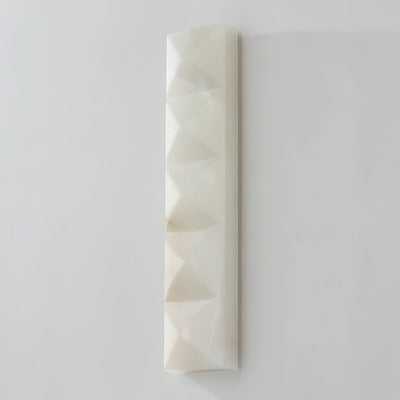 Nivanine Modern Alabaster Wall Light