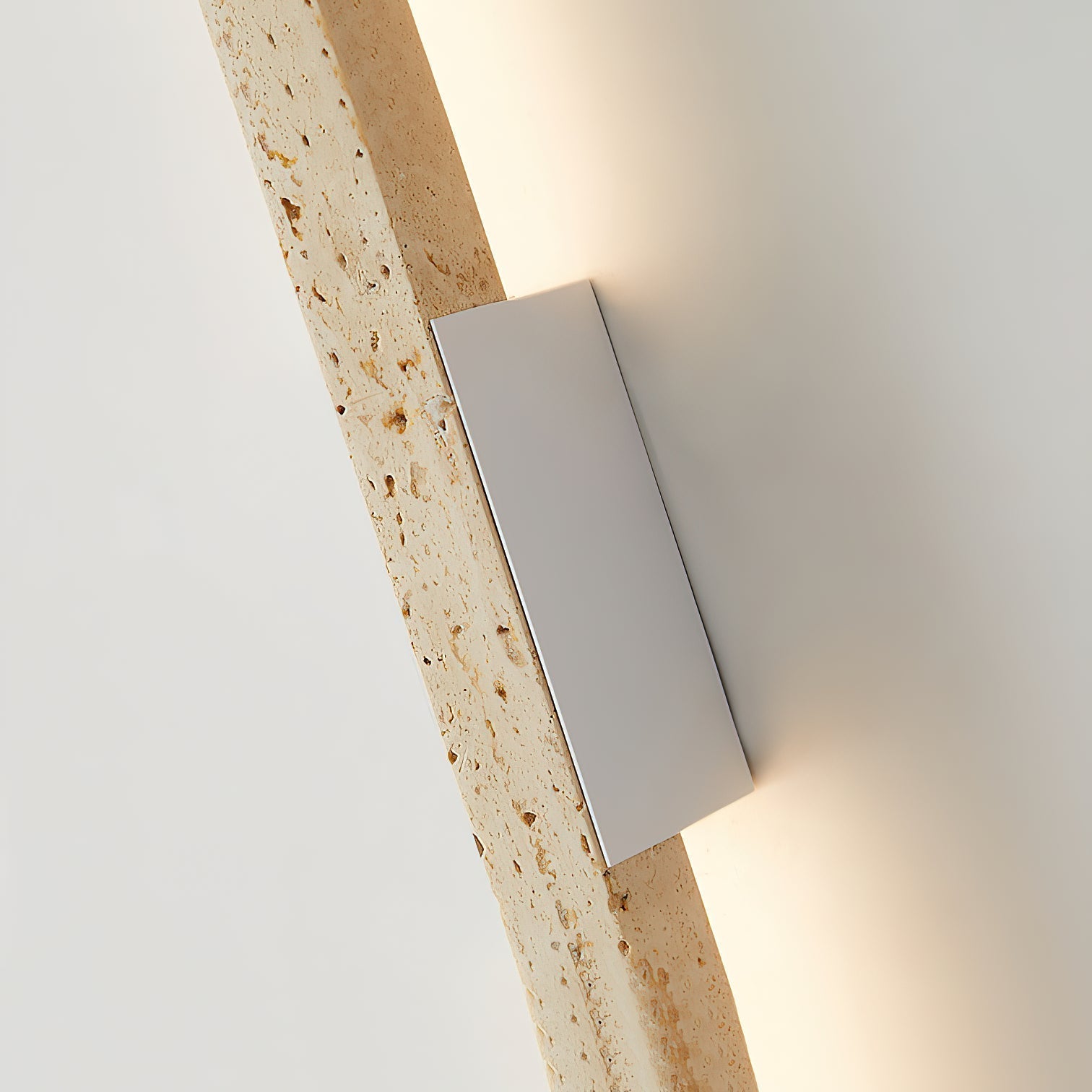 Vivyna Travertine Wall Lamp