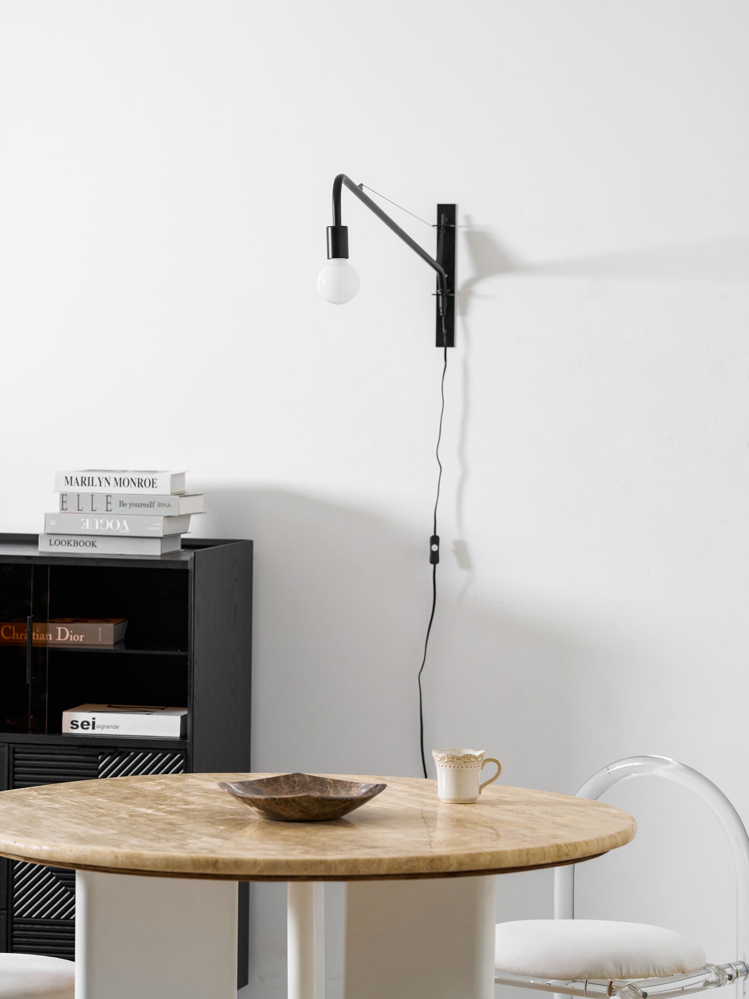 Blu Modern Minimalist Wall Lamp