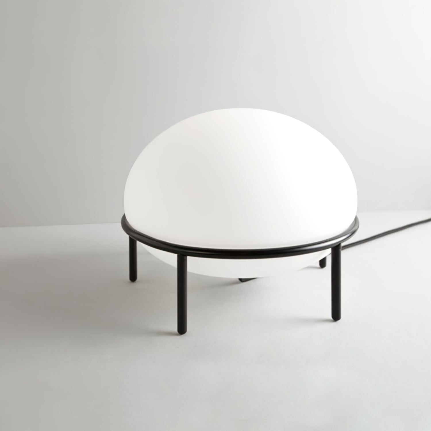 Celestia Sculptural Table Lamp