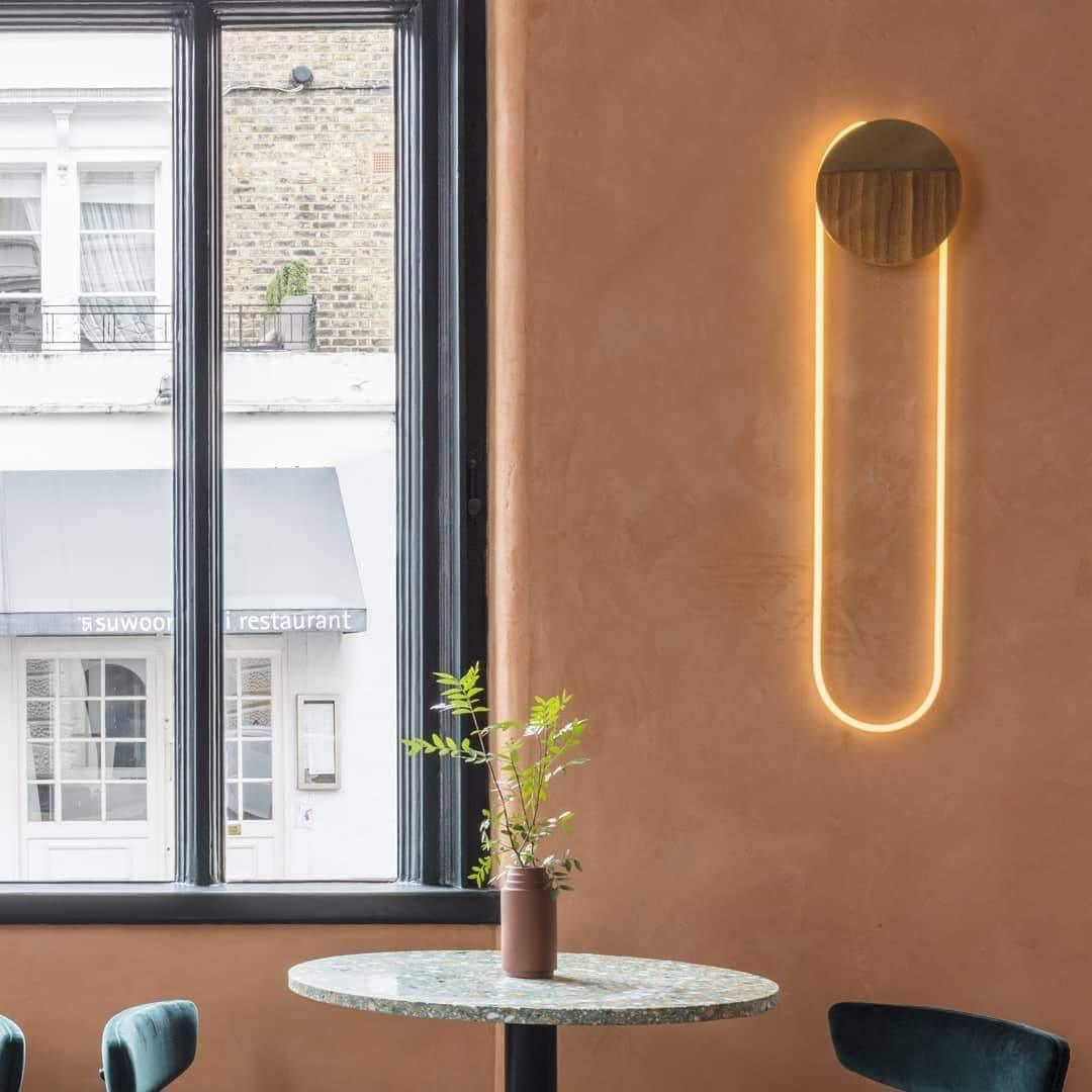 Lalem Acrylic Minimalist Wall Lamp