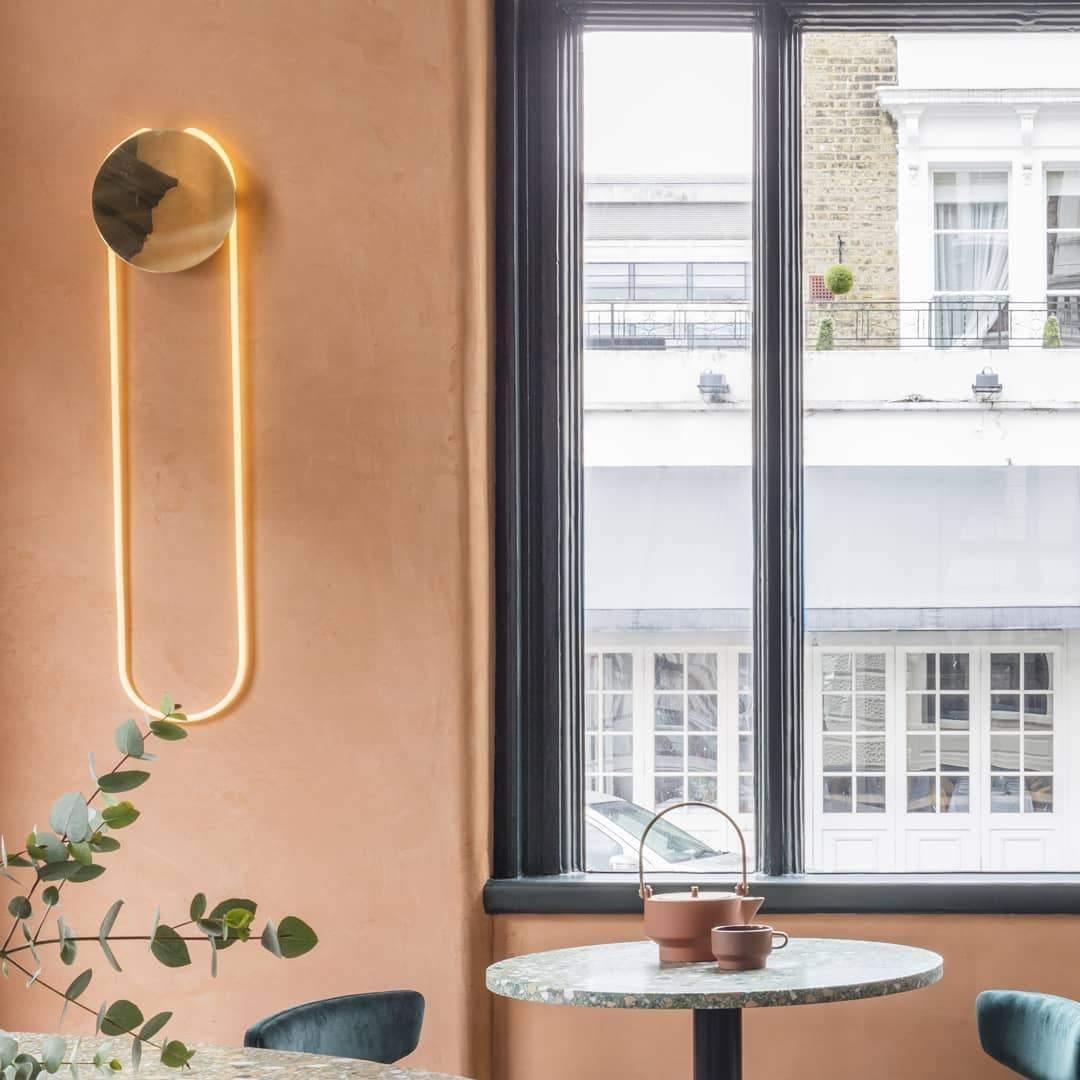 Lalem Acrylic Minimalist Wall Lamp