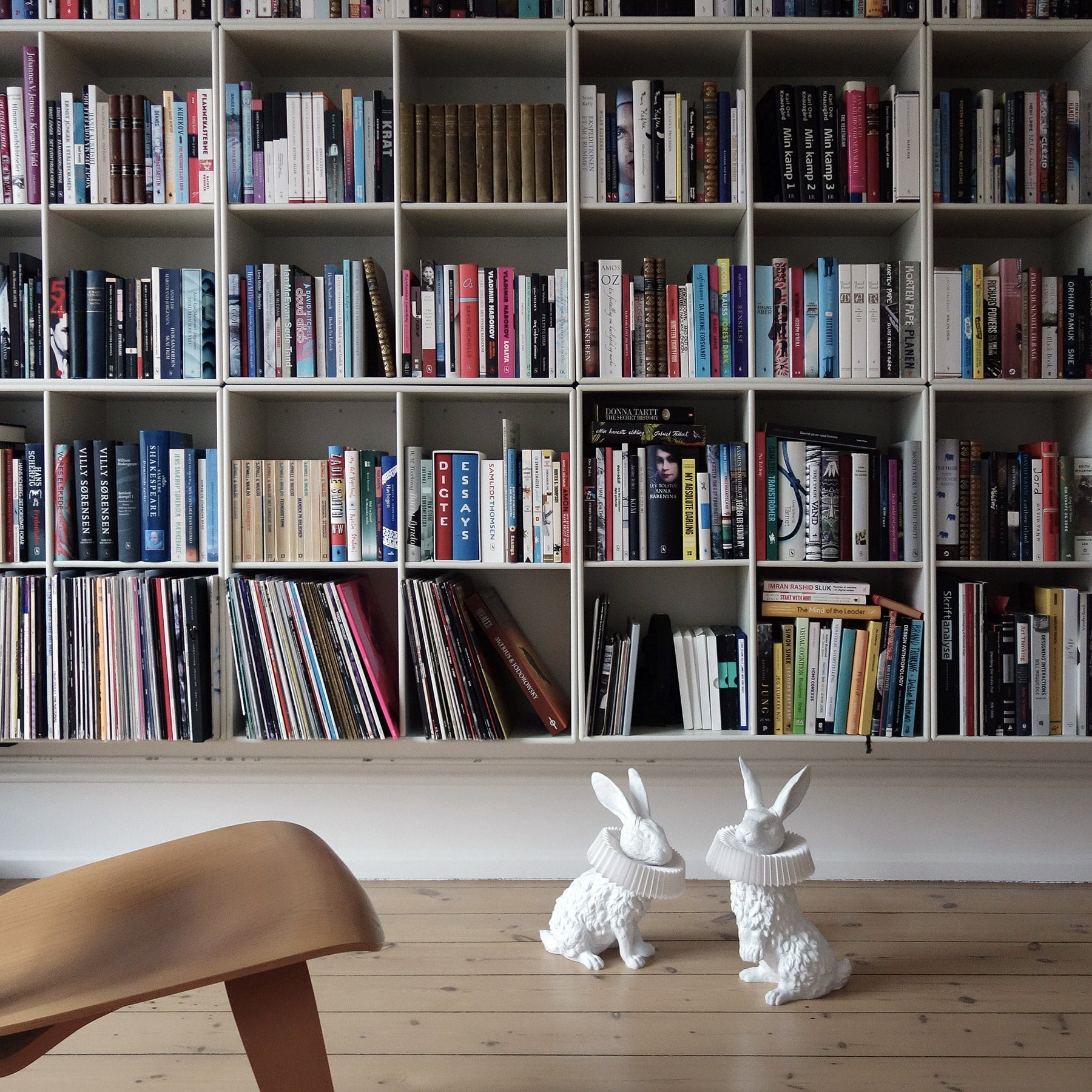 Bravore Rabbit X Table Lamp