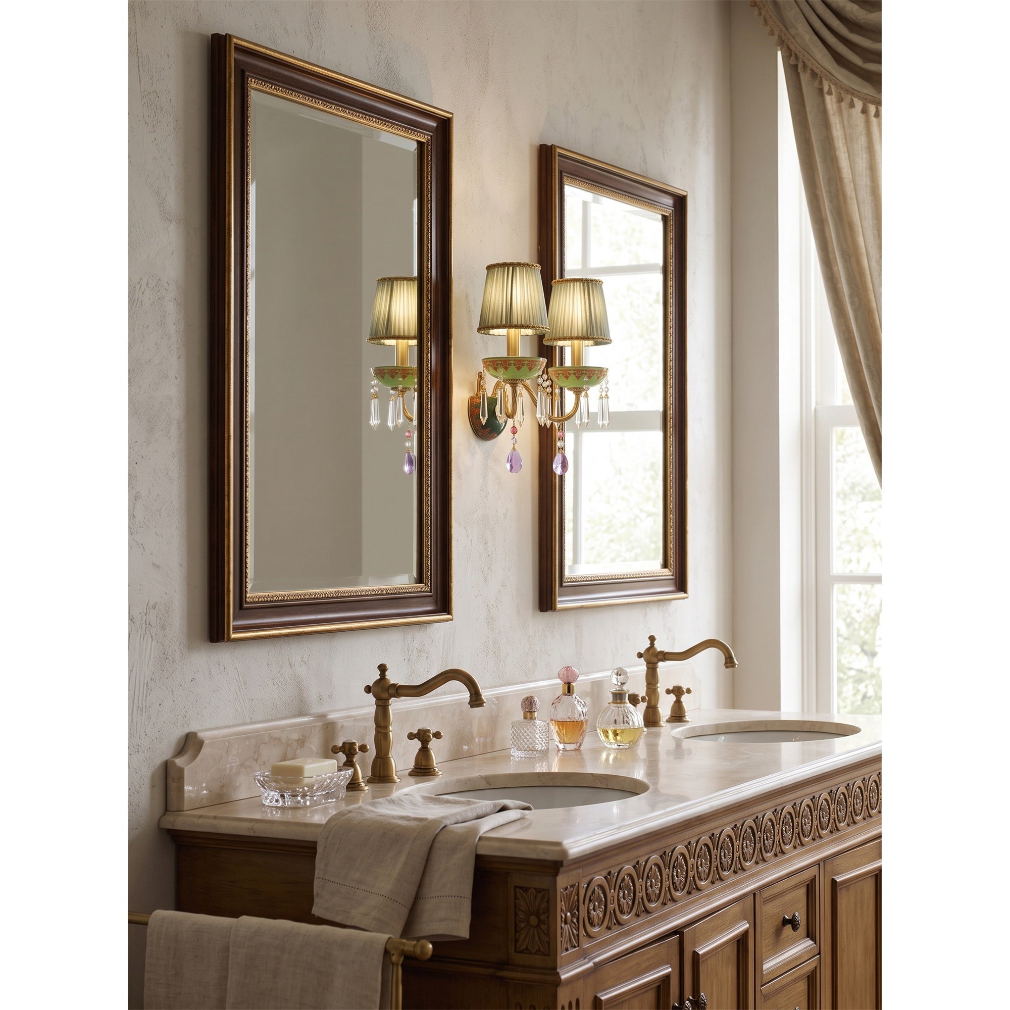 Renelise Wall Light