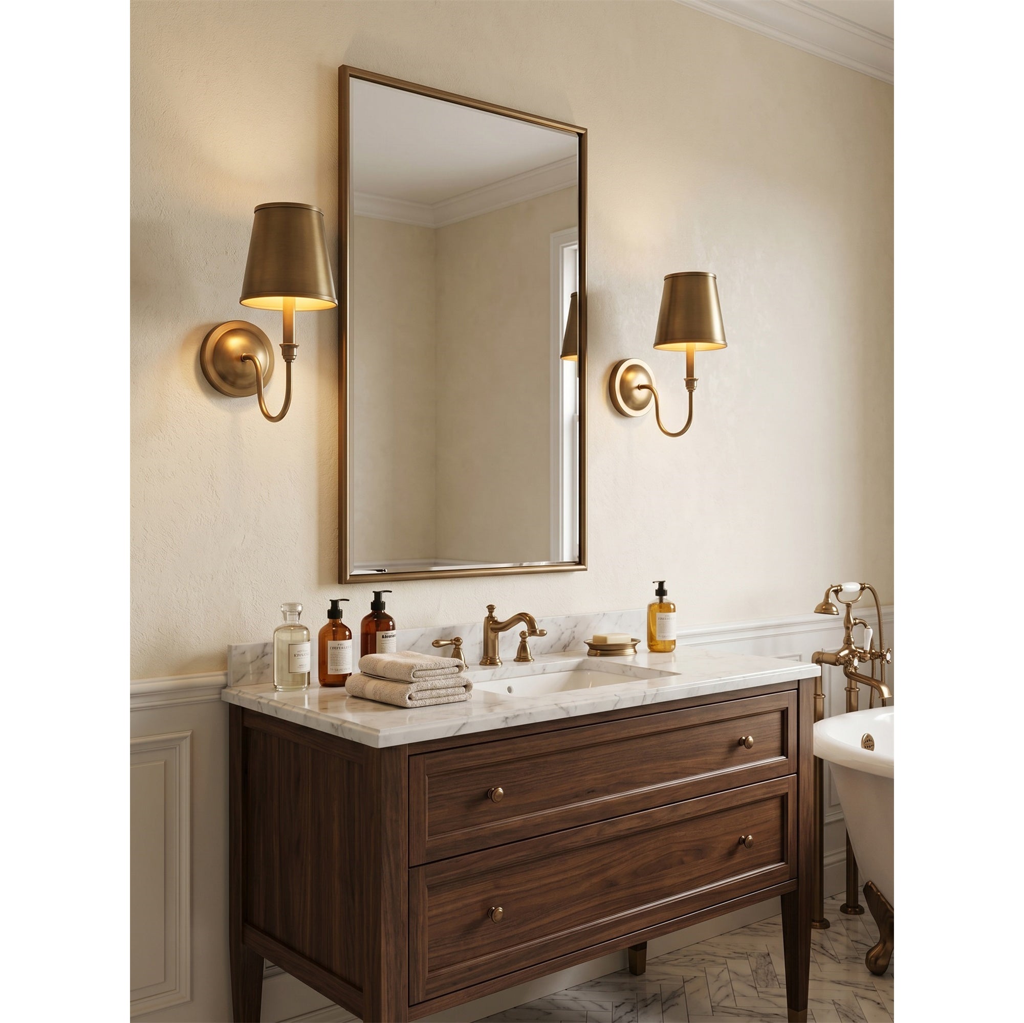 Liorisaria Wall Sconce