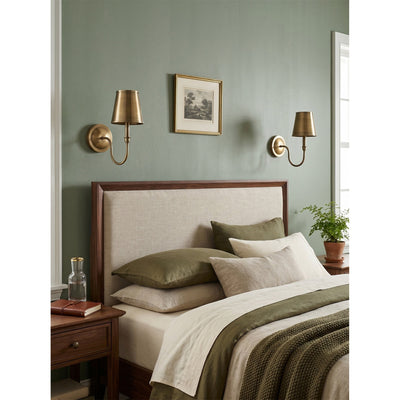 Liorisaria Wall Sconce