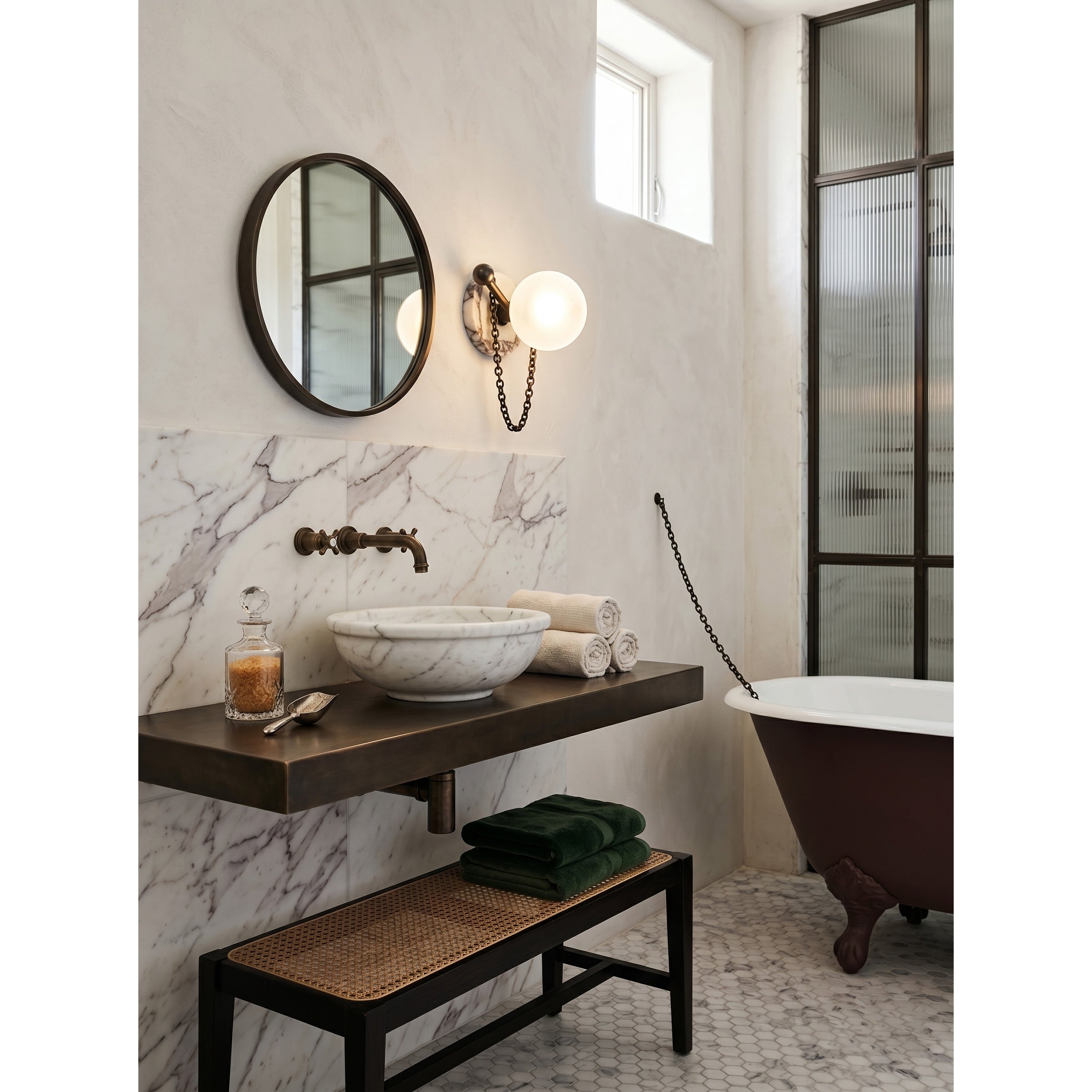 Valerique Sconce