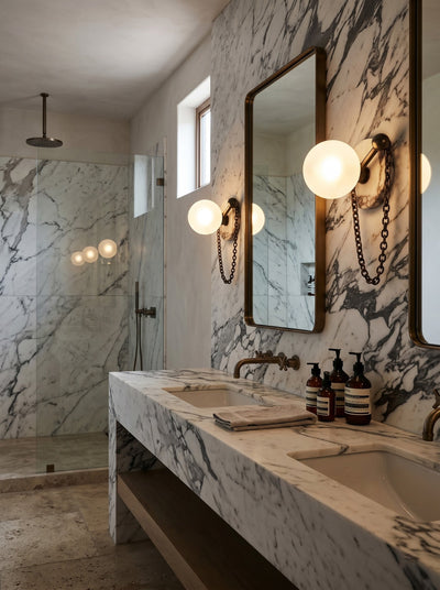 Valerique Sconce