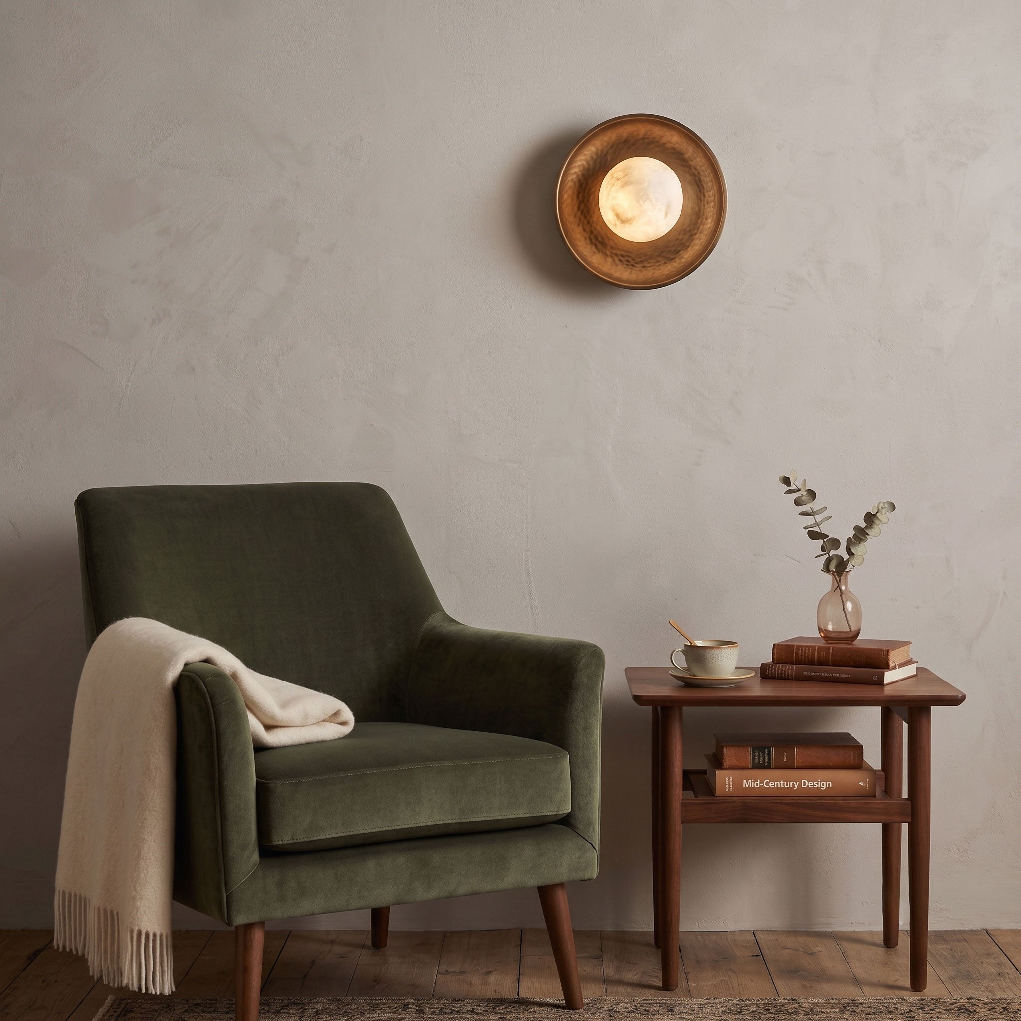 Elaenine Wall Light