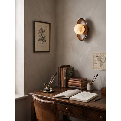 Elaenine Wall Light