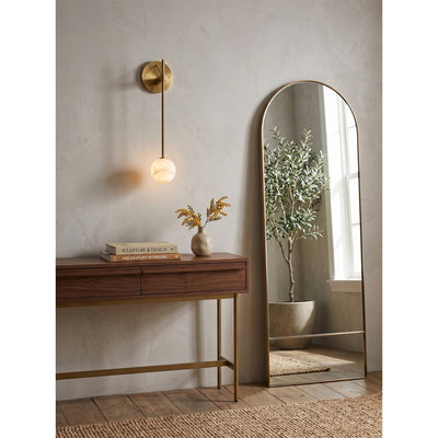 Calorine Wall Light