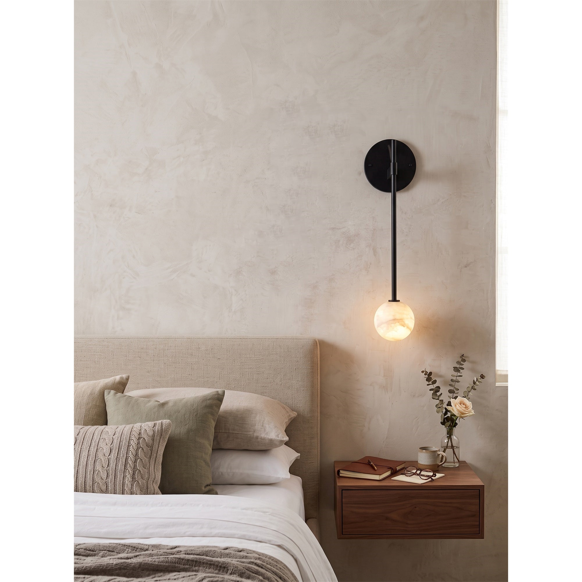 Calorine Wall Light