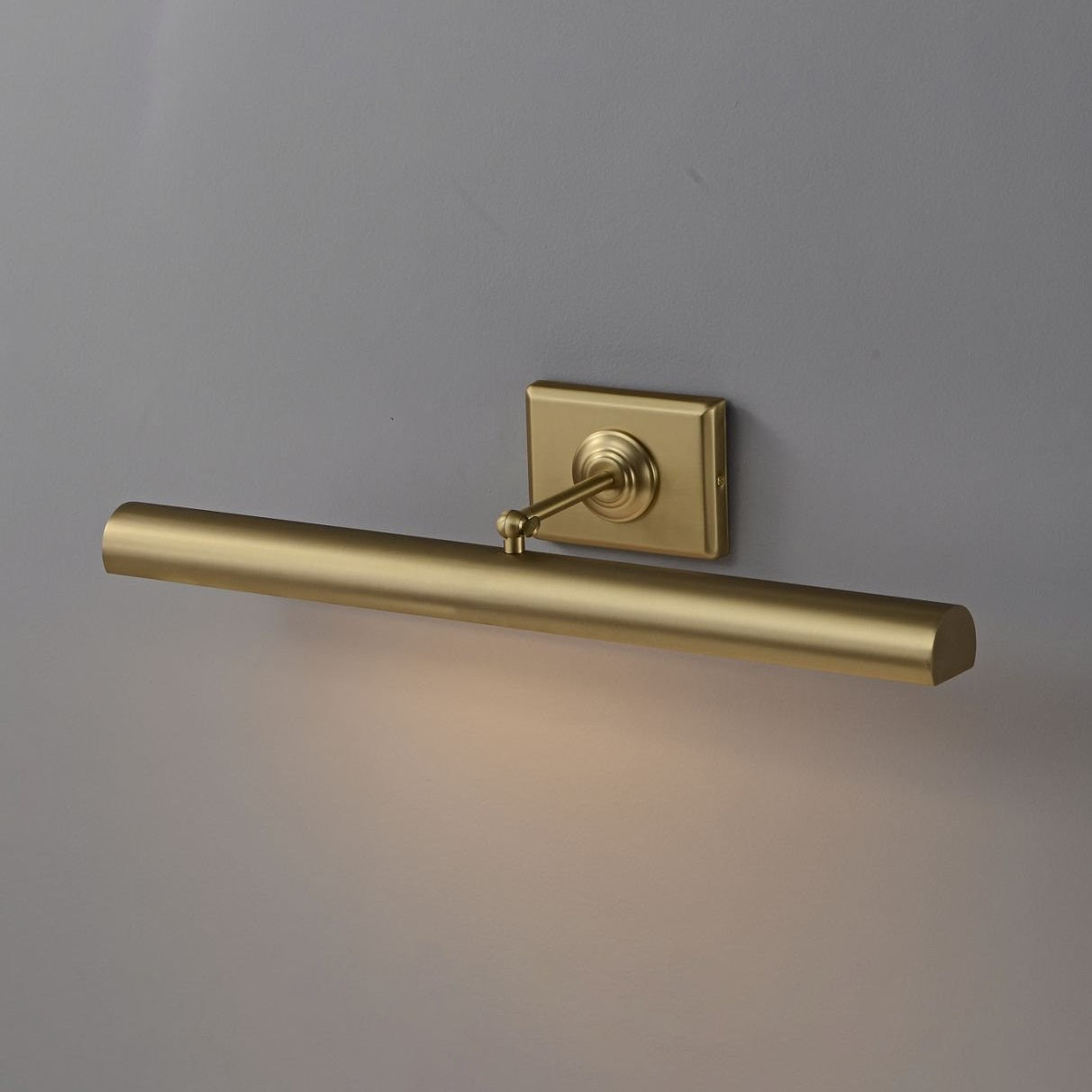 Bellamy Sconce