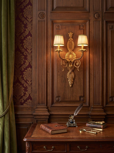 Regals Wall Sconce