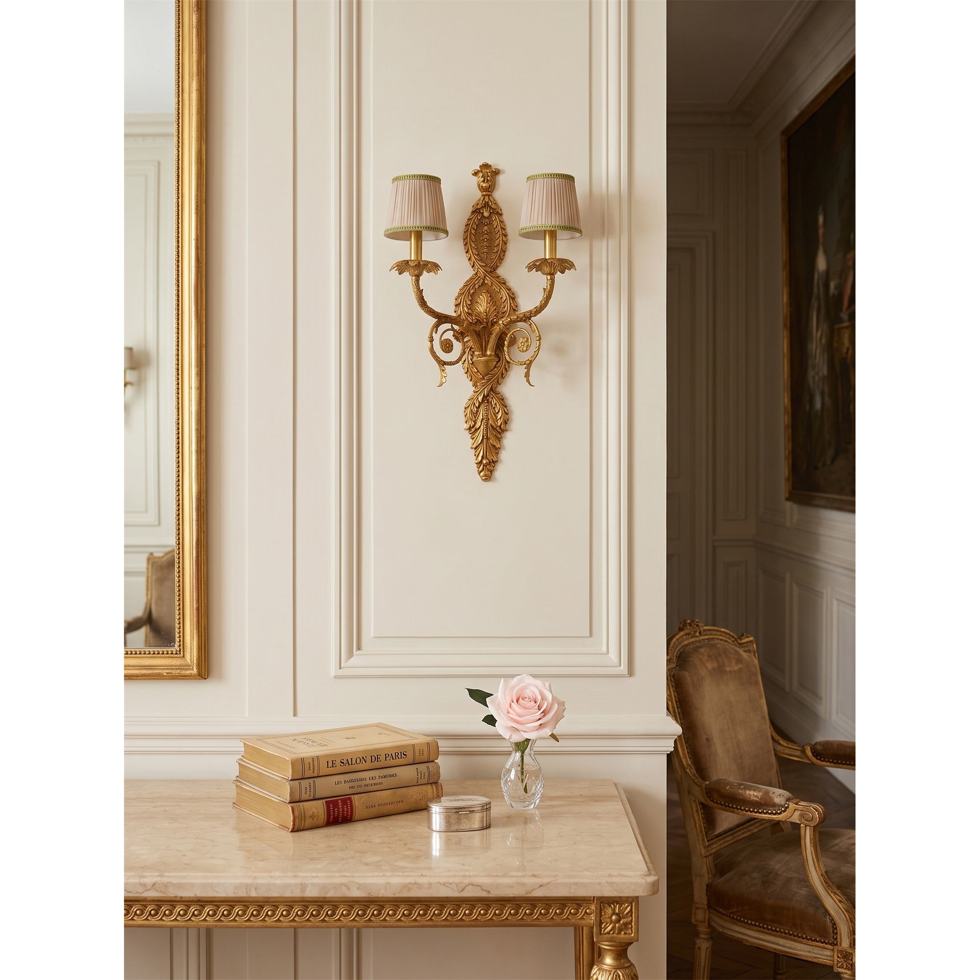 Regals Wall Sconce