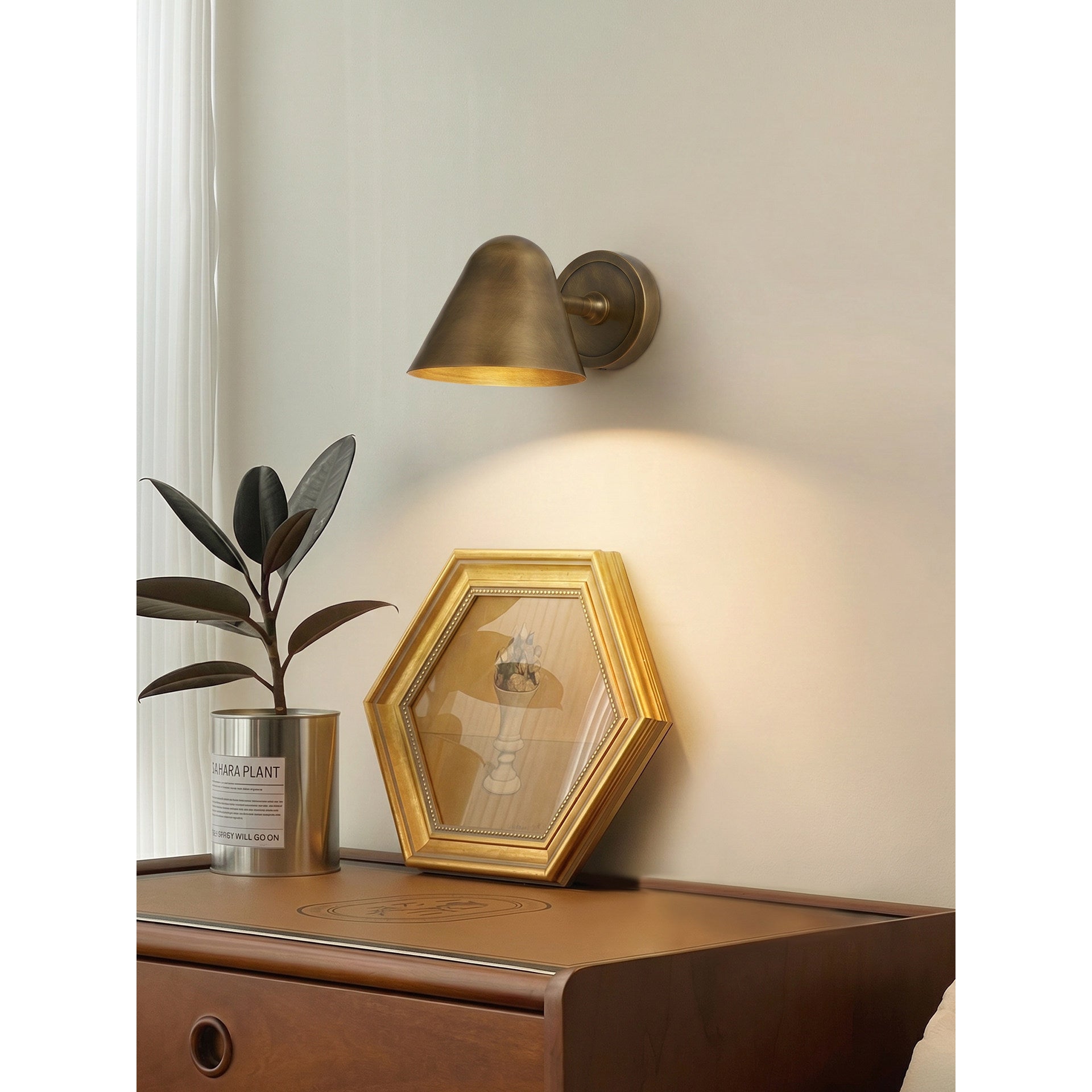Orelelaria Wall Sconce