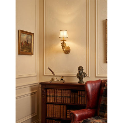 Avenisina Wall Light