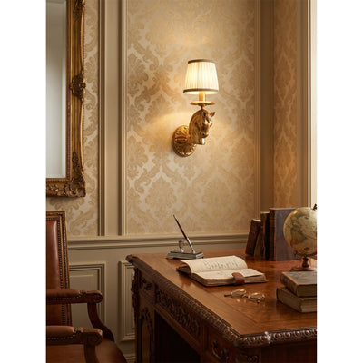 Avenisina Wall Light