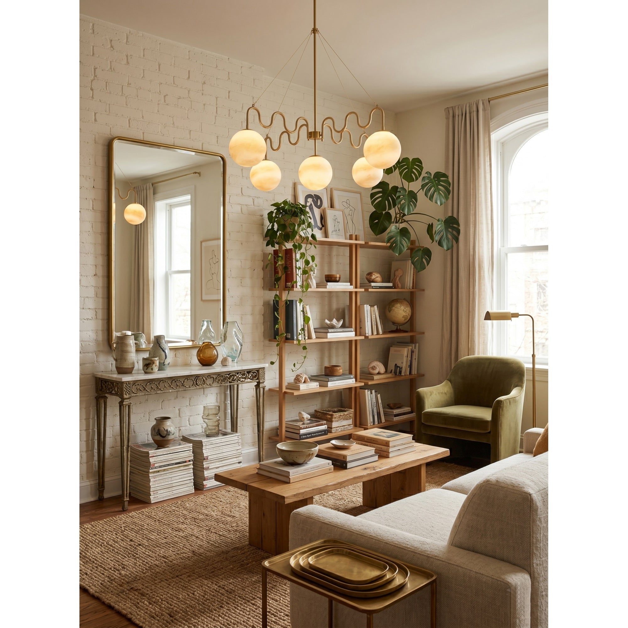 Eirinissa Balanced Glass Chandelier