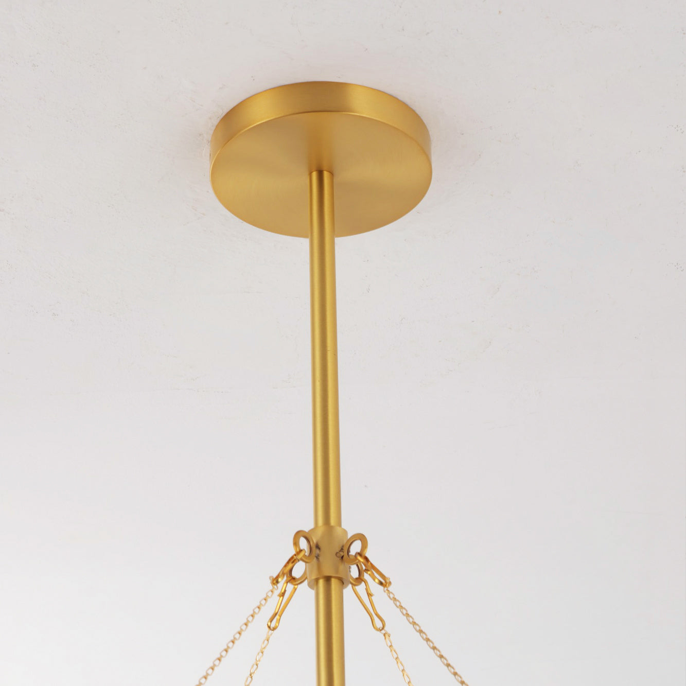 Eirinissa Balanced Glass Chandelier
