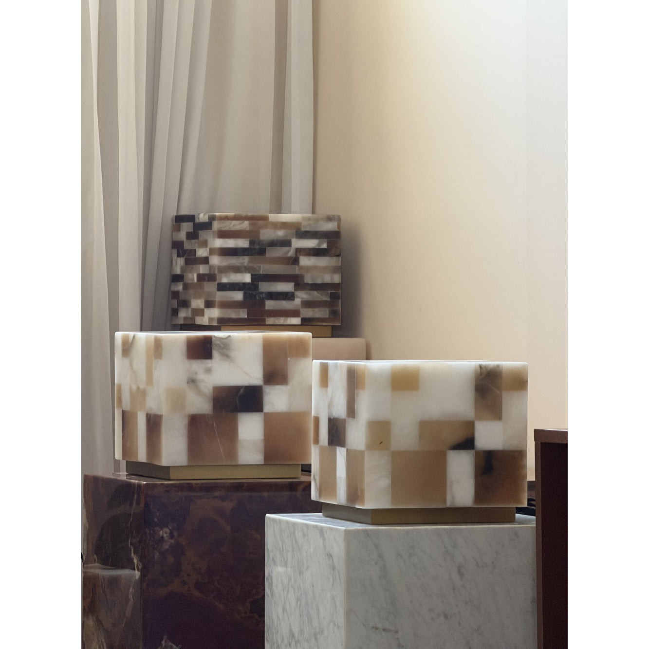 Lioriise Table Lamp