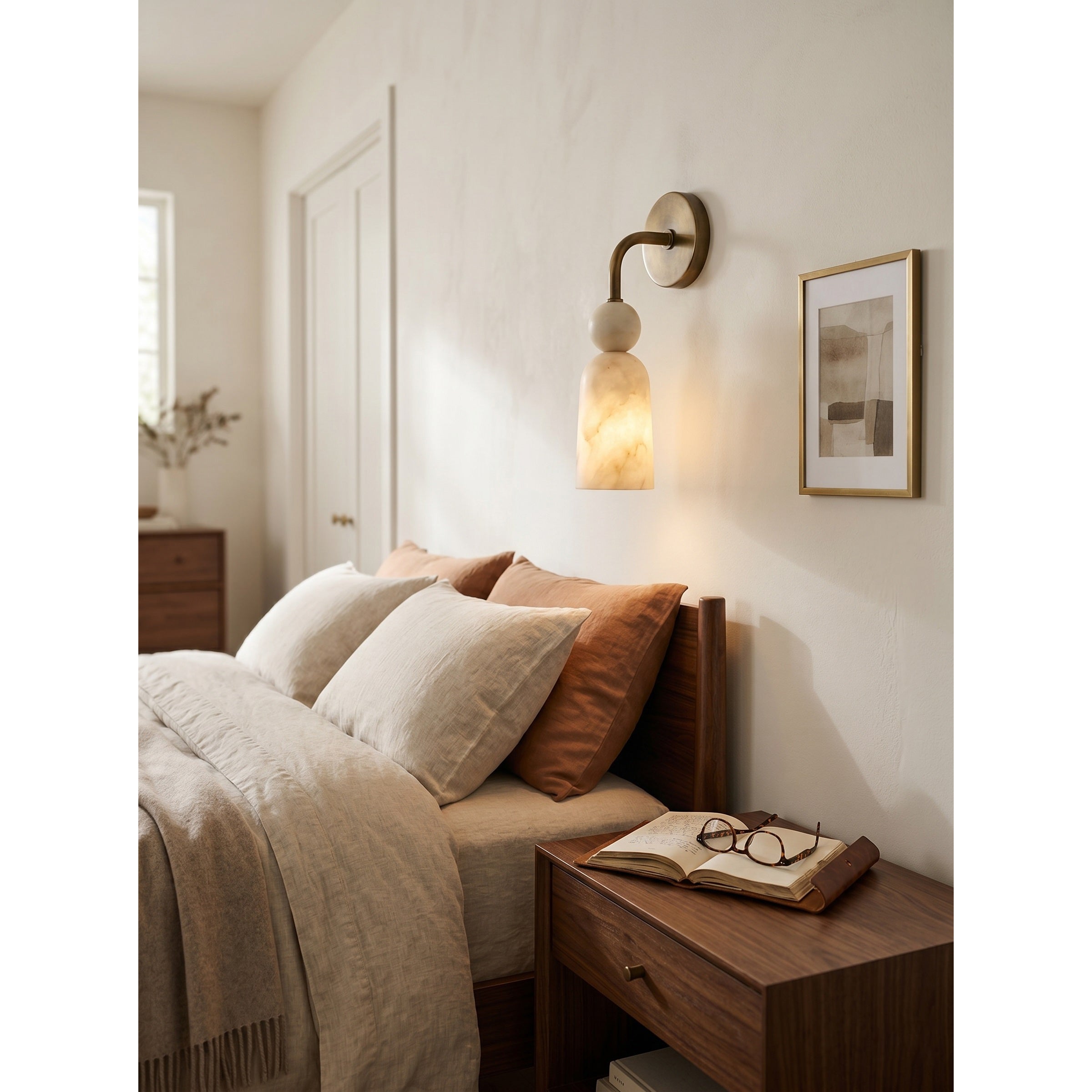 Olen Sconce