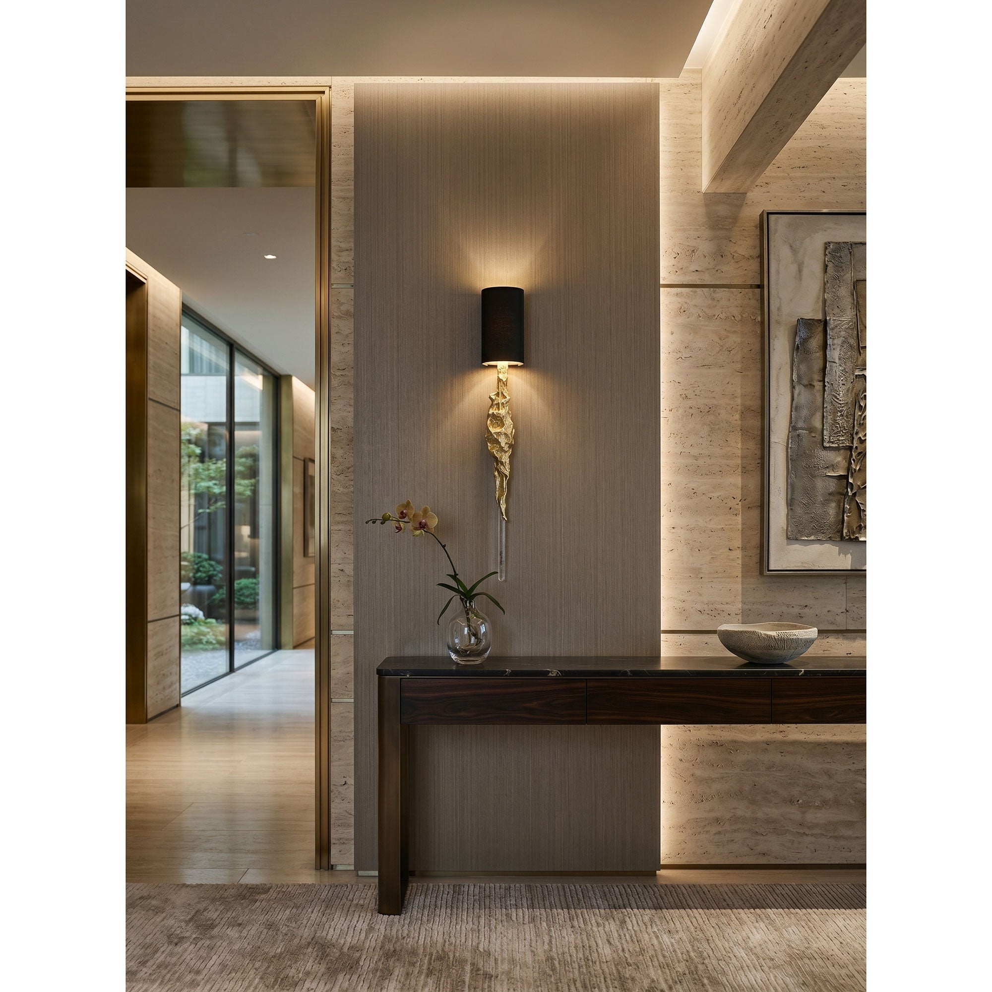 Valmoris Wall Sconce