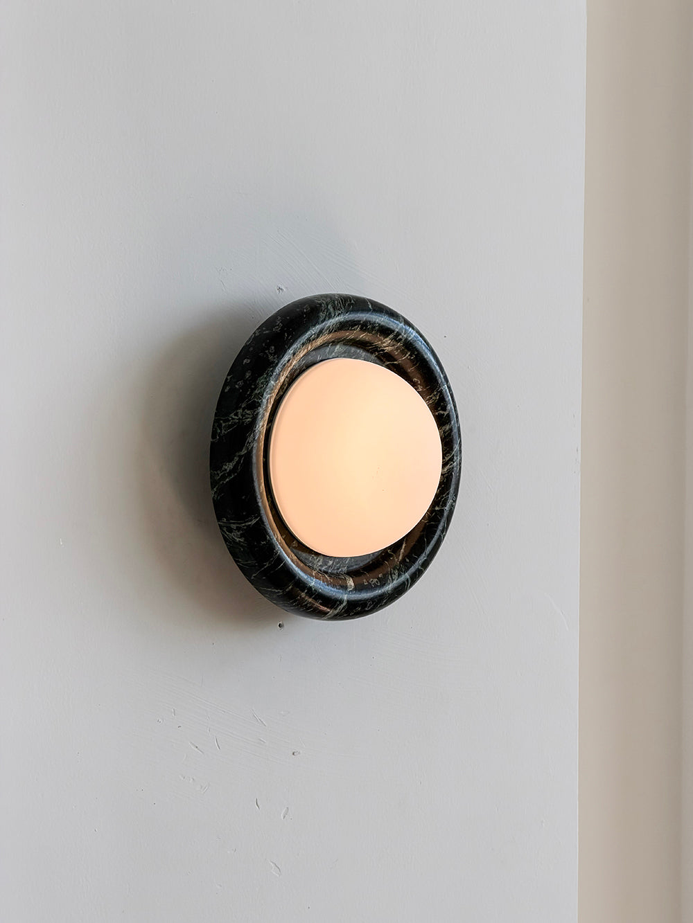 Elaoielle Wall Light