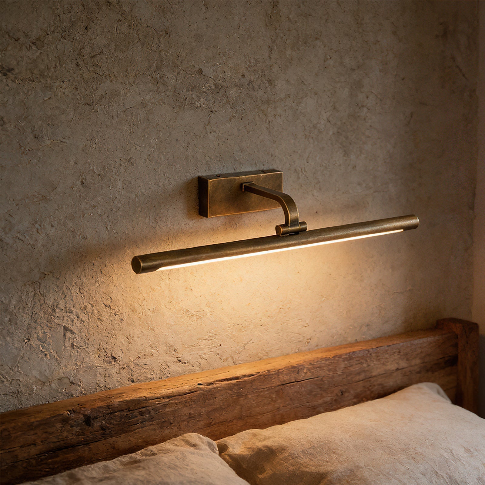 Ciruaine Sconce