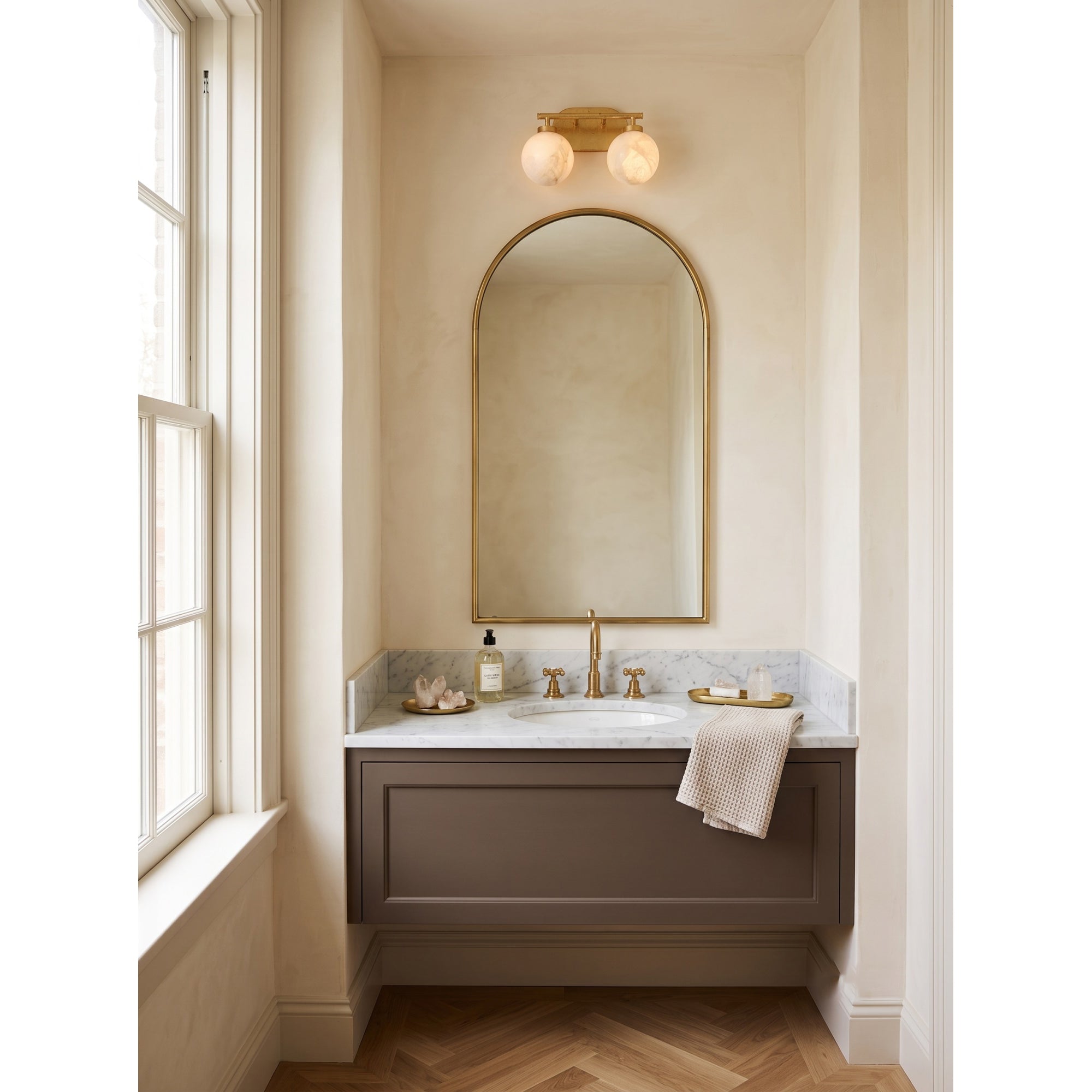 Echor Wall Sconce