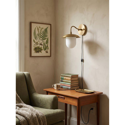 Aveniette Petite Plug-in Wall Sconce