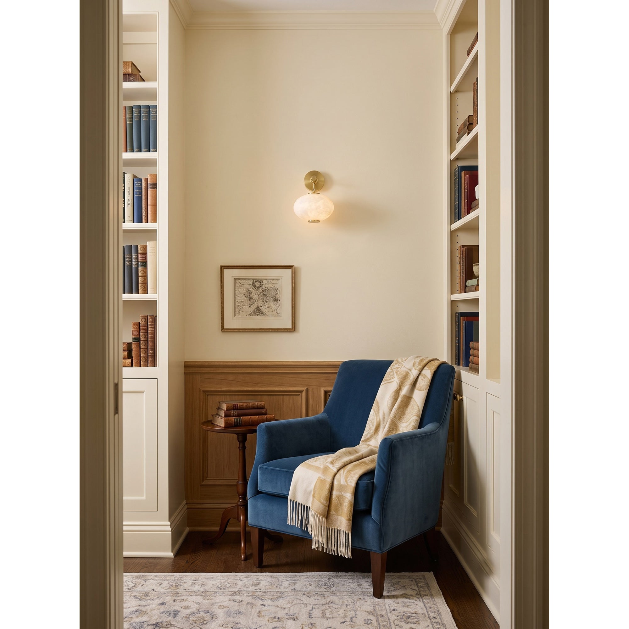 Ciruora Wall Light