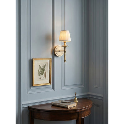 Velaview Brass Indoor Wall Light