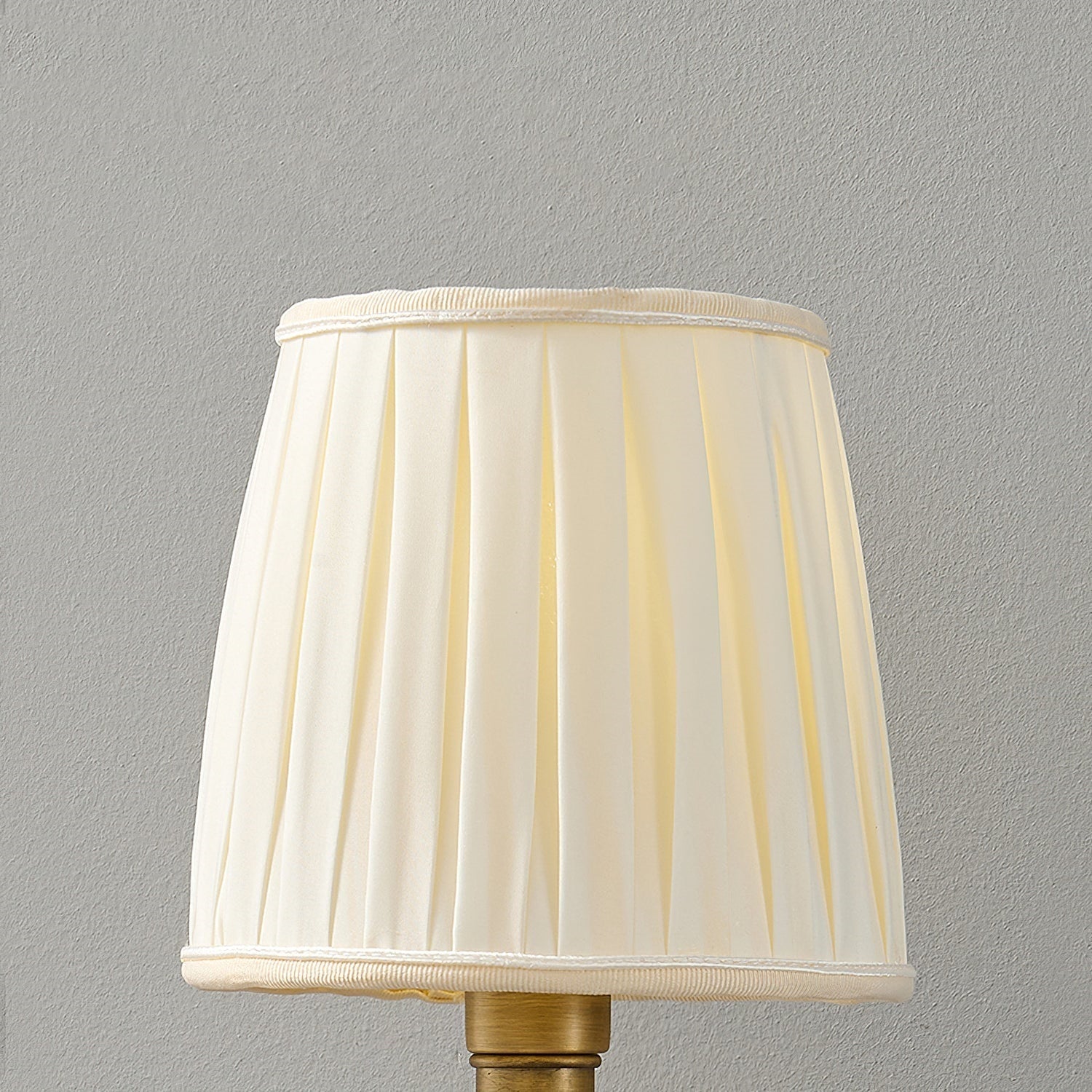 Velaview Brass Indoor Wall Light