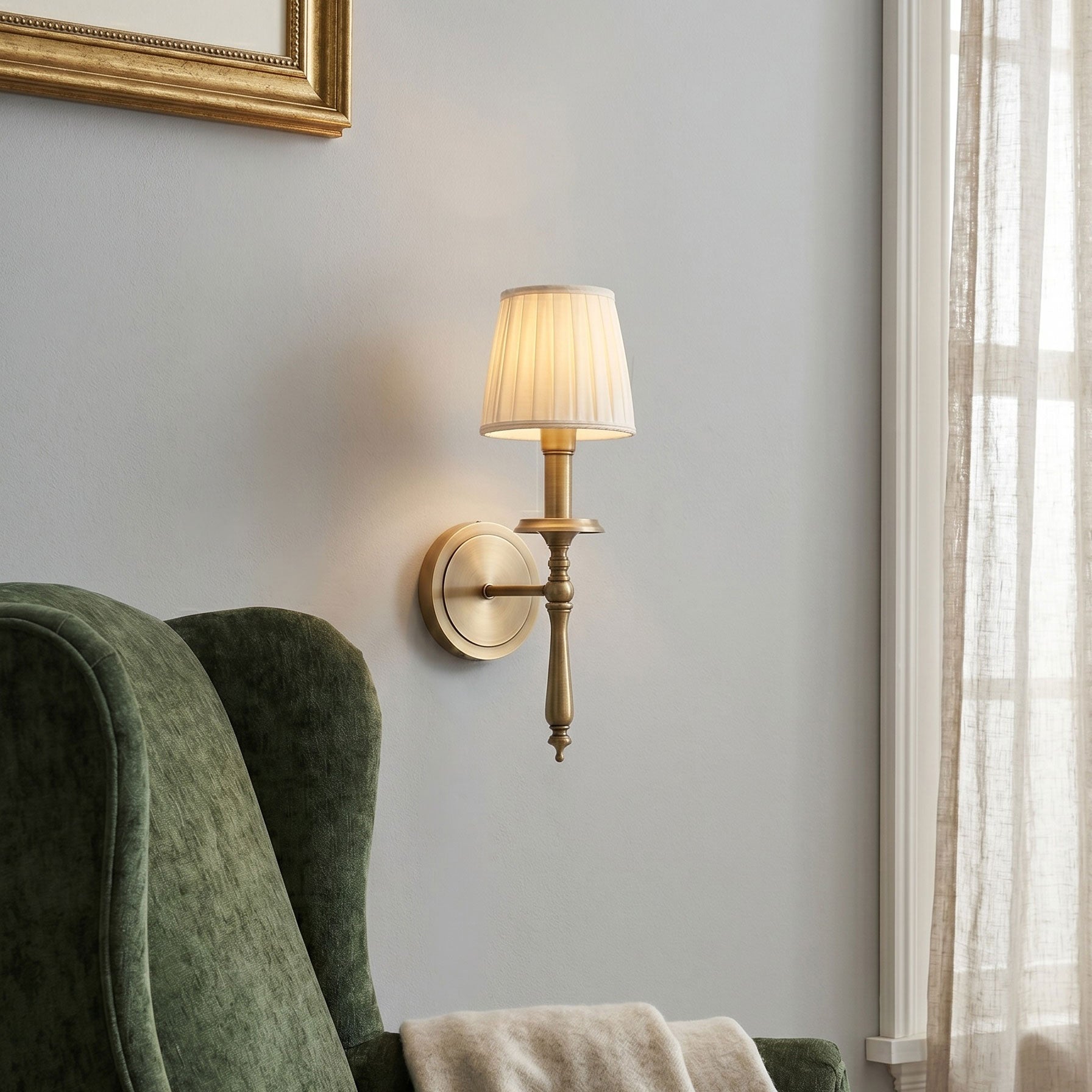 Velaview Brass Indoor Wall Light