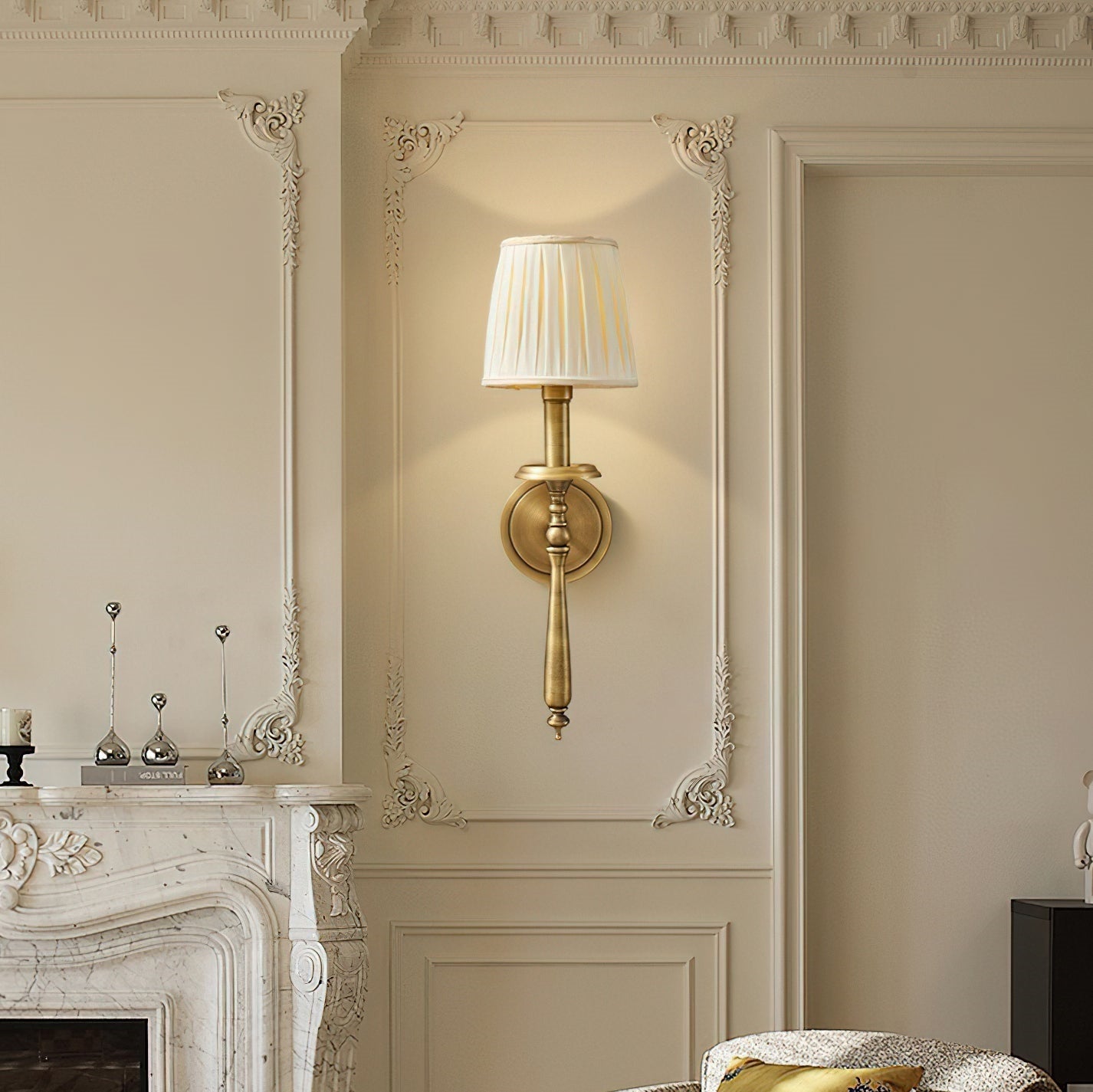 Velaview Brass Indoor Wall Light