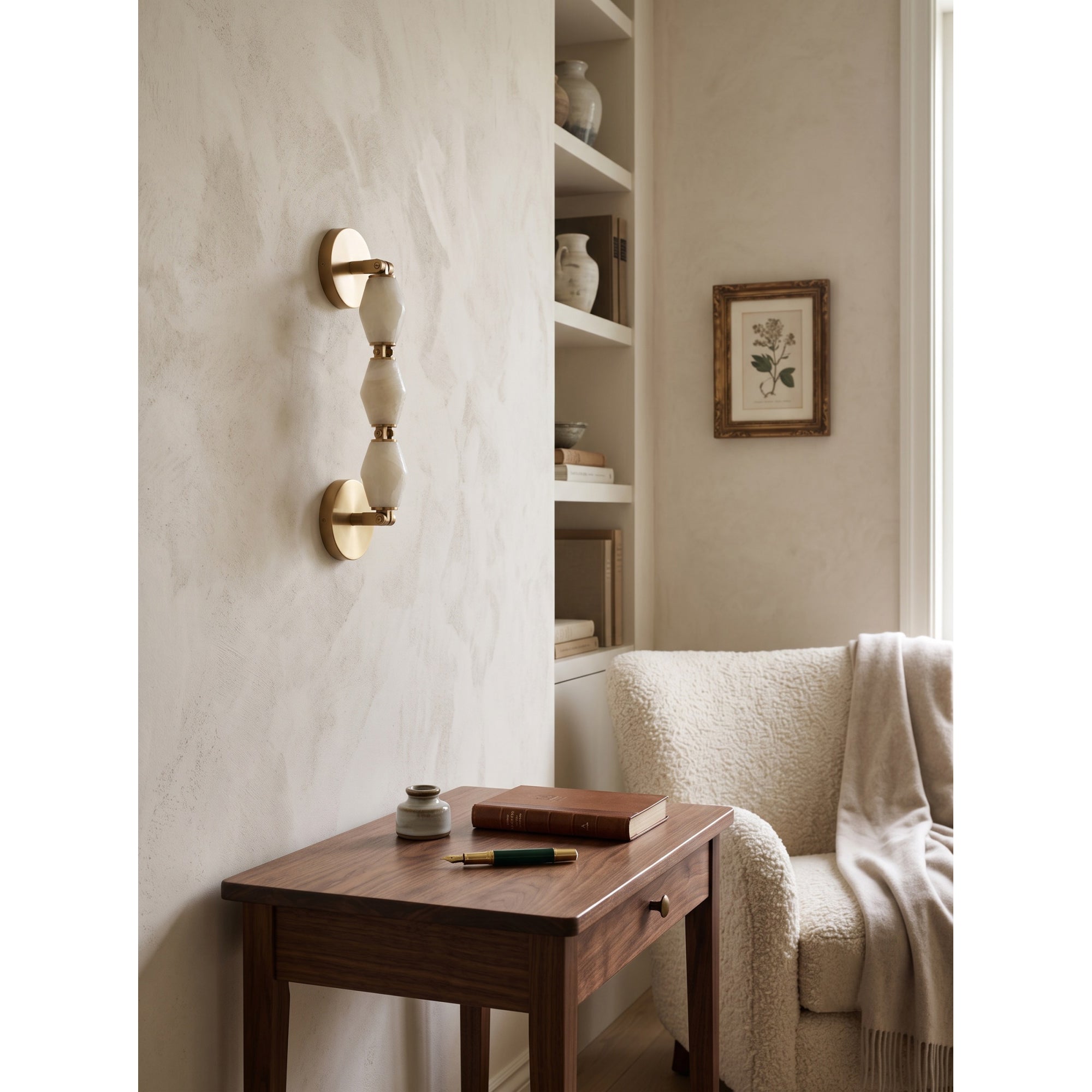 Teriiielle Wall Light