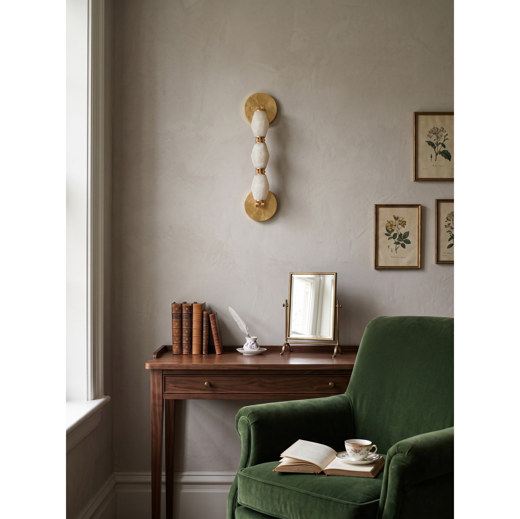 Teriiielle Wall Light