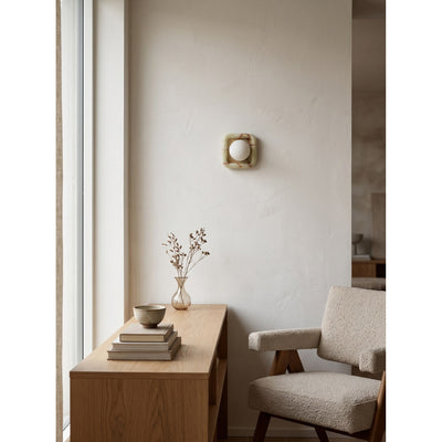 Velararia Wall Light