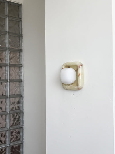 Velararia Wall Light