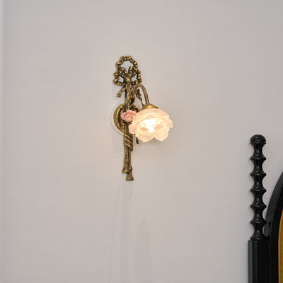 Valmora Wall Lamp