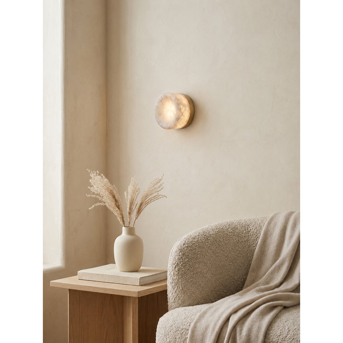 Viraivaine Wall Light