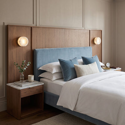 Viraivaine Wall Light