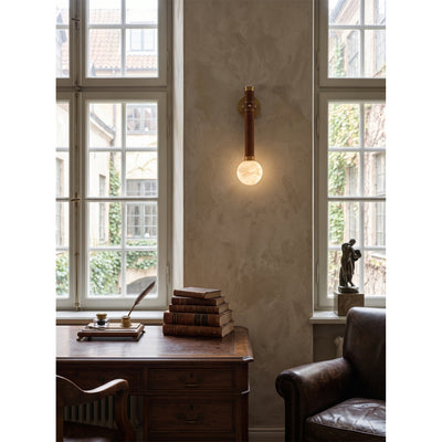 Liorarira Wall Light