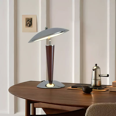 Veliseria Table Lamp