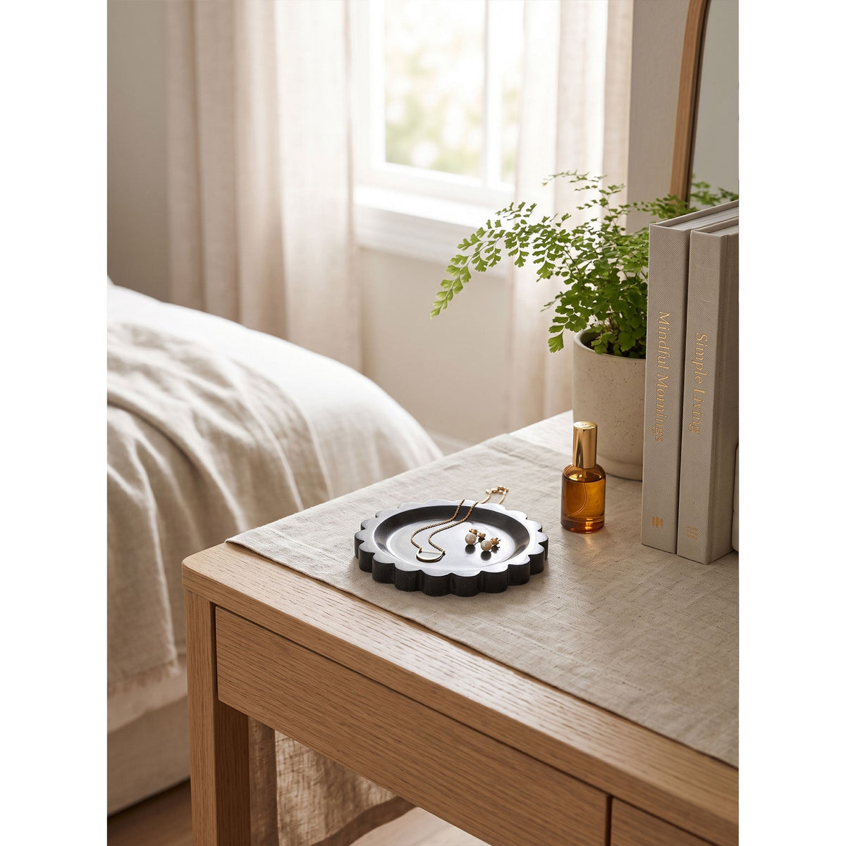Wexhurst Scalloped Stone Tray