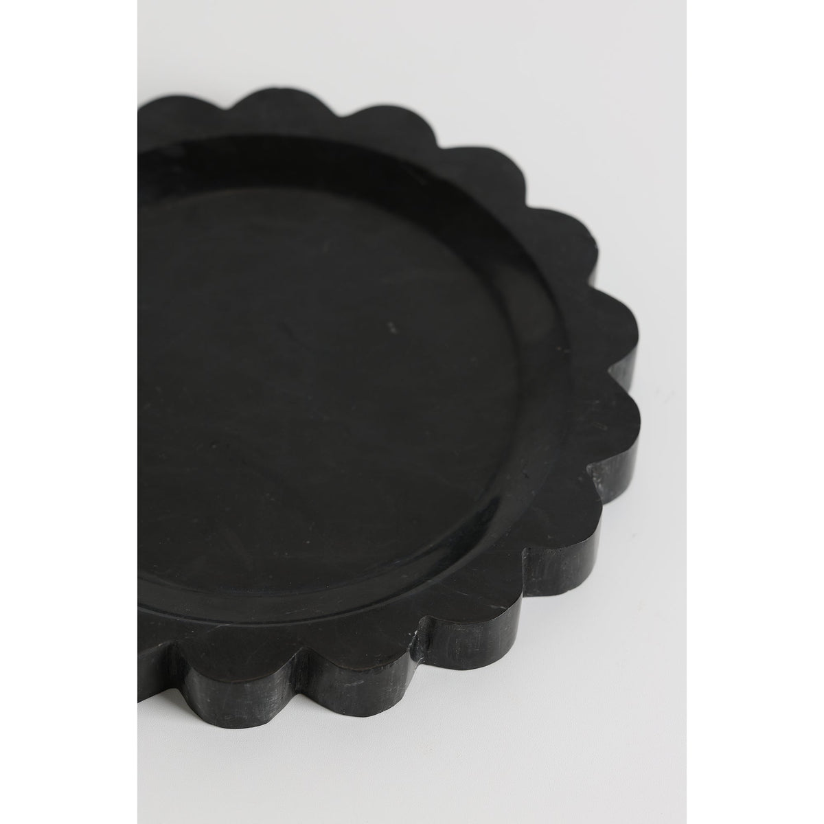 Wexhurst Scalloped Stone Tray
