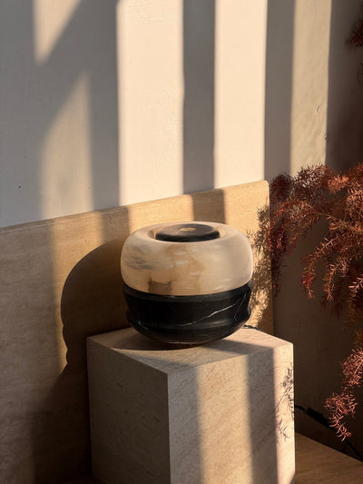Soriviella Table Lamp